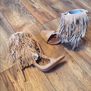 Suede like fringe heel sandals